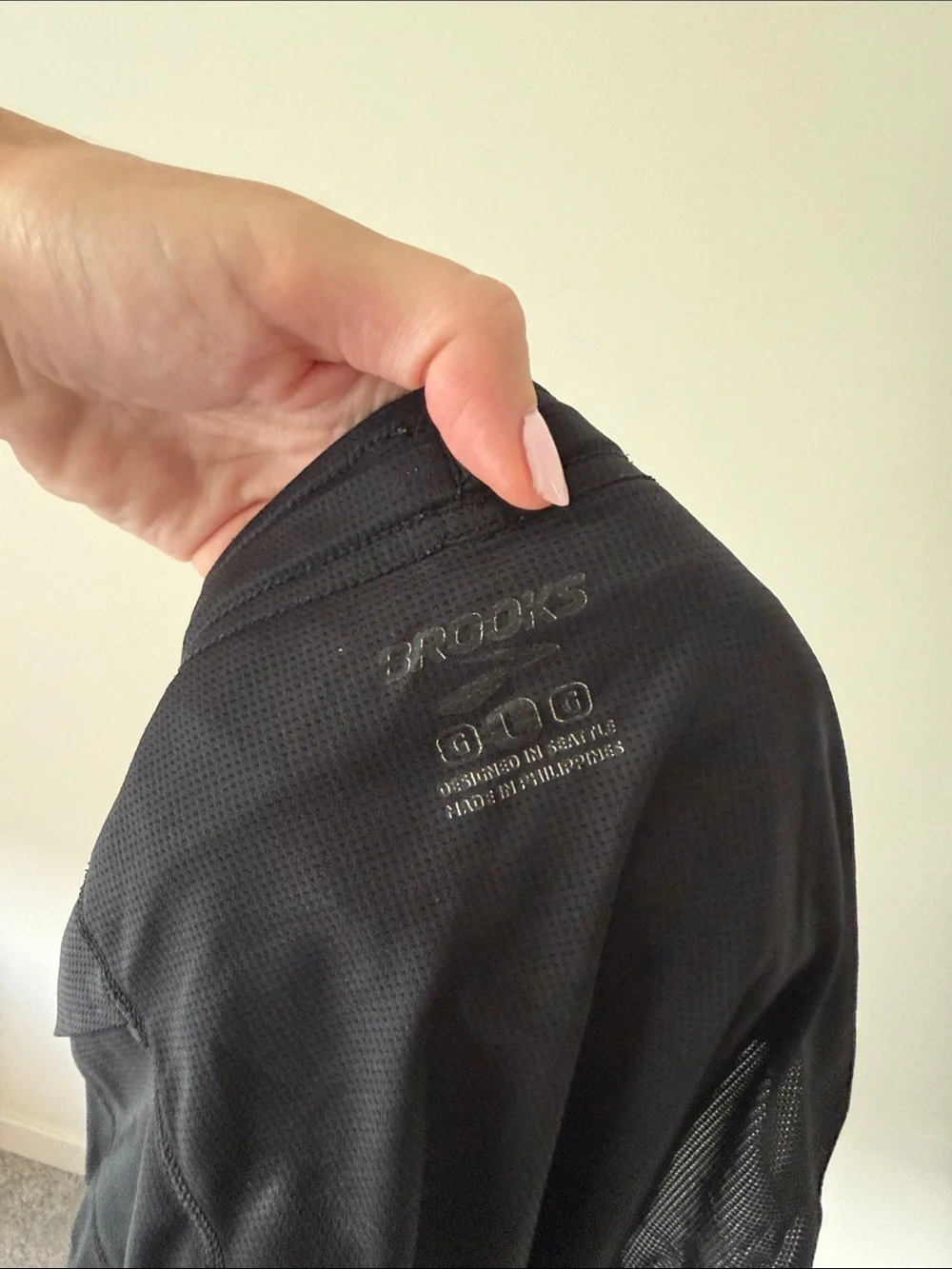 Brooks Men’s Black Athletic Running Shorts with Reflective Trim